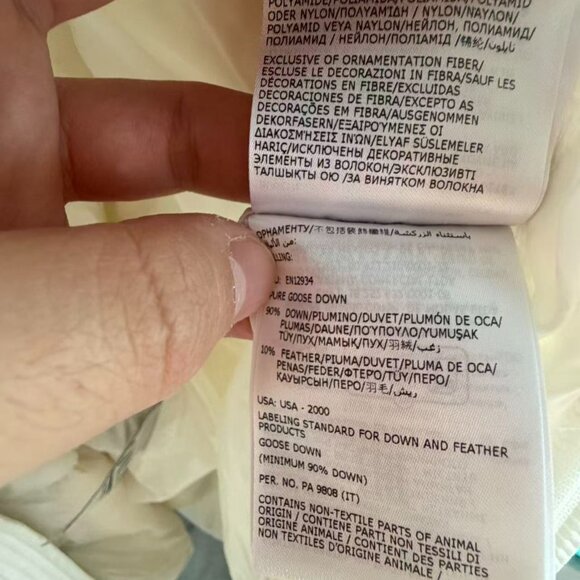 Moncler Pavin White Down Jacket - Picture 5 of 7